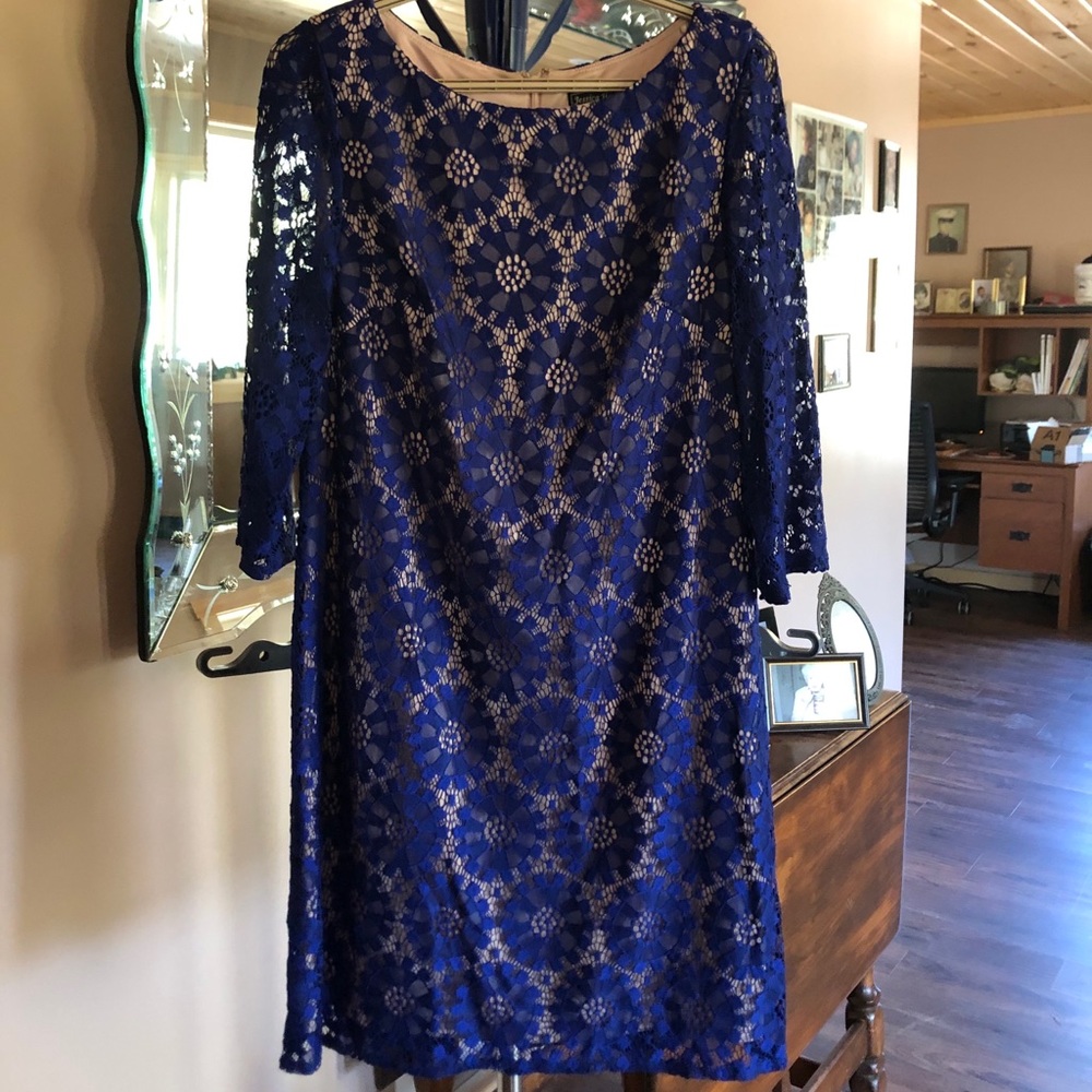 Lace dress